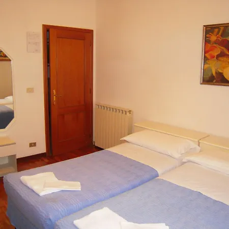 Riva Reno Gasthof 2*