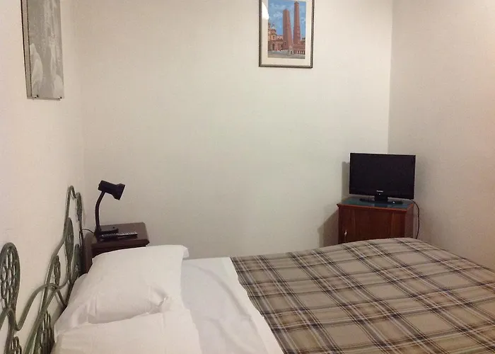 Πανσιόν Riva Reno Μπολόνια