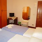Riva Reno Casa de hóspedes 2*